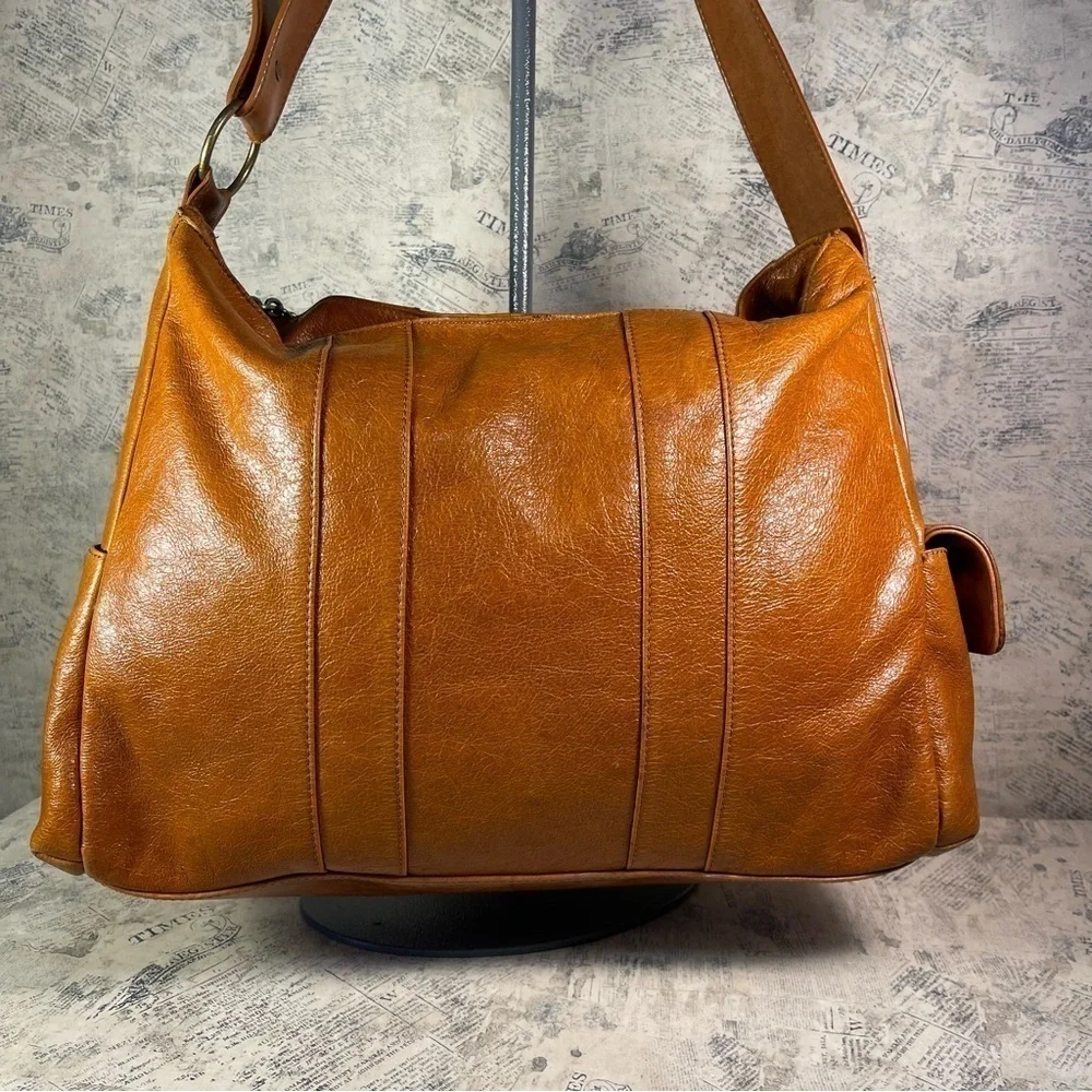 Vintage BCBGMAXAZRIA Large Leather Hobo Bag Chain Strap Slouchy Y2K Shoulder Bag